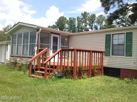 210 Cabin Ct, Hampstead, NC 28443 photo 9