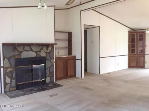 210 Cabin Ct, Hampstead, NC 28443 photo 18