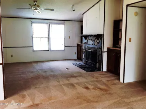 210 Cabin Ct, Hampstead, NC 28443 photo 13