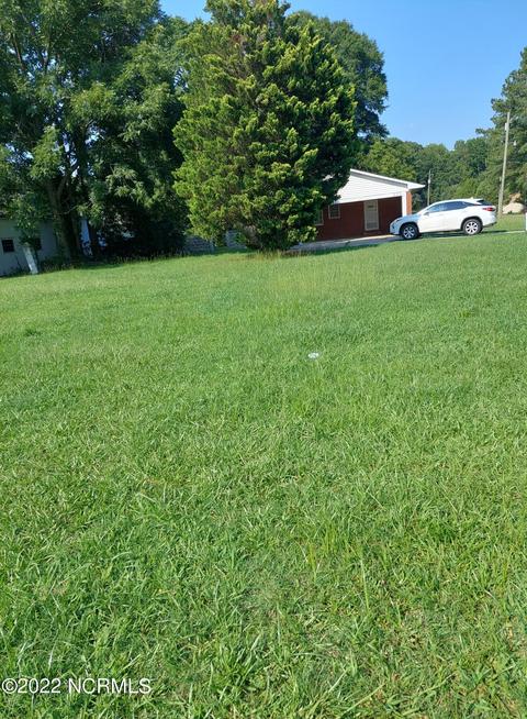 303 S Front St, Hamilton, NC 27840 photo 4