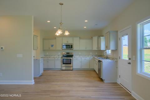 419 Sundown Ct, Hubert, NC 28539 photo 14