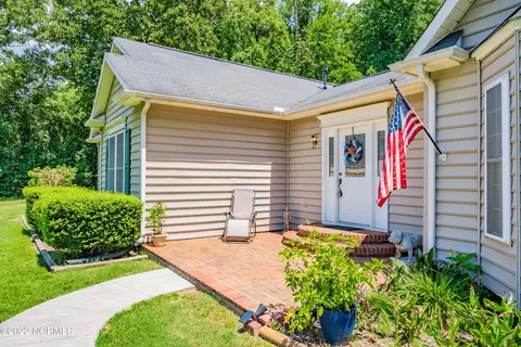 615 Carson St, Troy, NC 27371 photo 4
