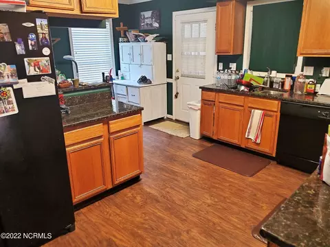 615 Carson St, Troy, NC 27371 photo 9