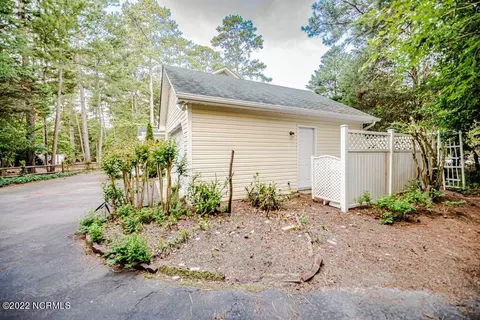 140 Lost Tree Rd, Pinehurst, NC 28374 photo 45