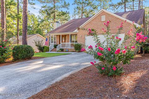 150 Spring Lake Dr, Pinehurst, NC 28374 photo 1