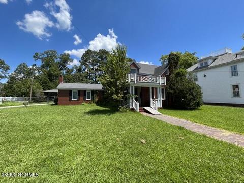 453 E Main St, Belhaven, NC 27810 photo 3