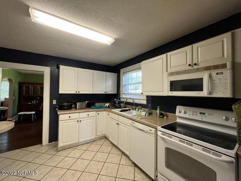 453 E Main St, Belhaven, NC 27810 photo 12