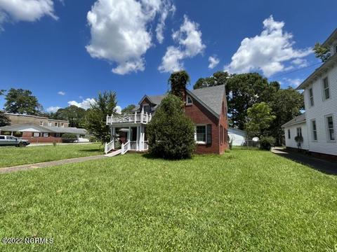 453 E Main St, Belhaven, NC 27810 photo 1