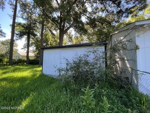 453 E Main St, Belhaven, NC 27810 photo 5