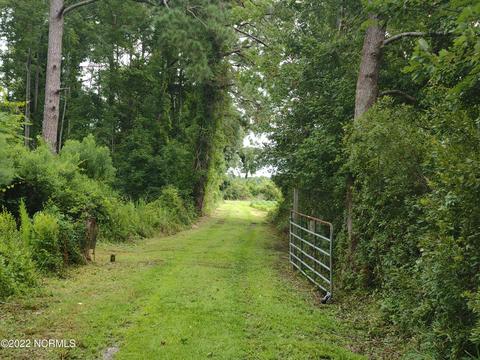 88 Half Moon Rd, Mesic, NC 28515 photo 6