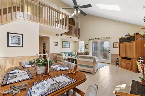 414 33rd St, Sunset Beach, NC 28468 photo 12