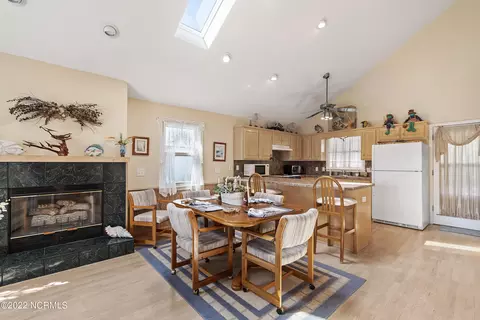 414 33rd St, Sunset Beach, NC 28468 photo 10