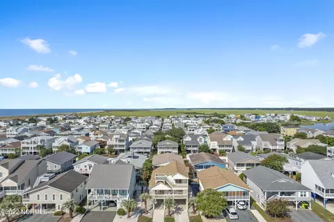 414 33rd St, Sunset Beach, NC 28468 photo 4