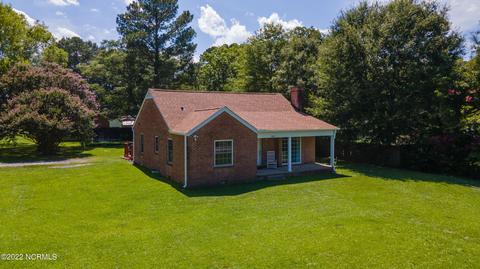 408 E First St, Princeton, NC 27569 photo 8