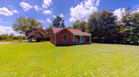 408 E First St, Princeton, NC 27569 photo 4