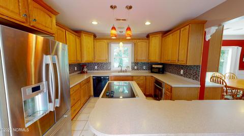 408 E First St, Princeton, NC 27569 photo 17