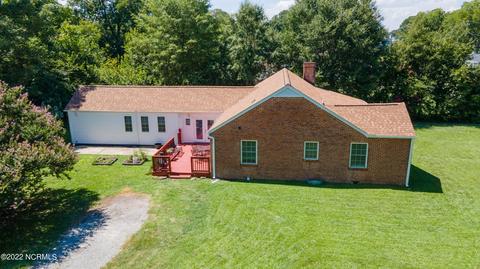 408 E First St, Princeton, NC 27569 photo 6