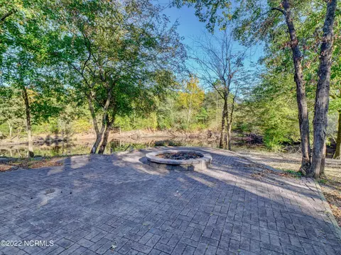 207 River Haven Ln, Harrells, NC 28444 photo 8