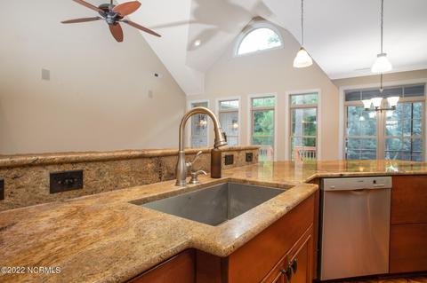 117 Covey Ct, New Bern, NC 28560 photo 9