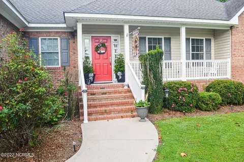 340 Teachs Trace Ln, Bath, NC 27808 photo 2