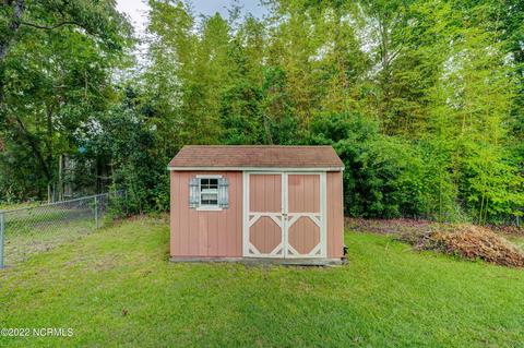 659 Lea Dr, Hampstead, NC 28443 photo 8