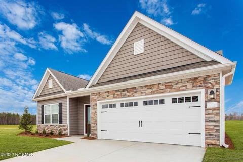 654 Poppleton Dr, Hampstead, NC 28443 photo 2