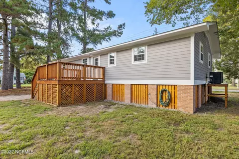 601 E 2nd St, Washington, NC 27889 photo 28