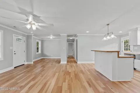 601 E 2nd St, Washington, NC 27889 photo 10