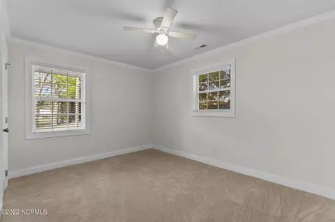 601 E 2nd St, Washington, NC 27889 photo 19