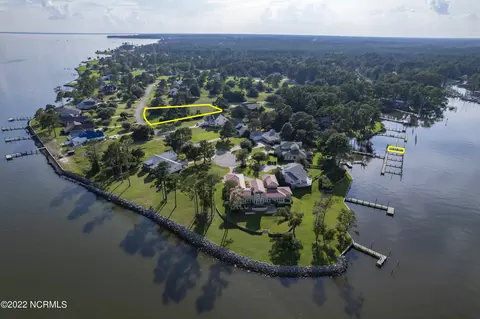 6037 Dolphin Rd, Oriental, NC 28571 photo 11