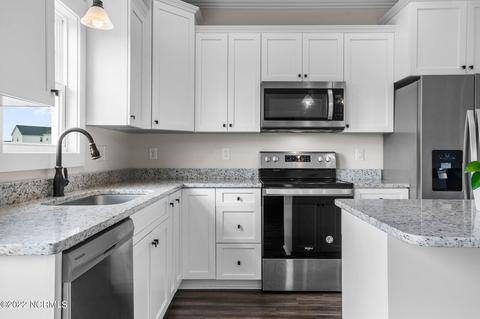 425 Elgin Rd, Hubert, NC 28539 photo 27