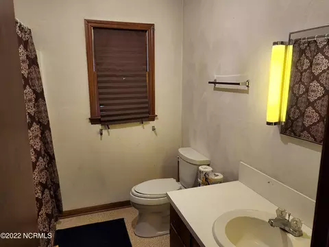 628 Atherton St, Jackson, NC 27845 photo 8