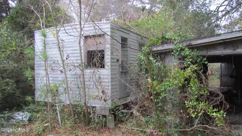 160 School Dr, Atlantic, NC 28511 photo 8