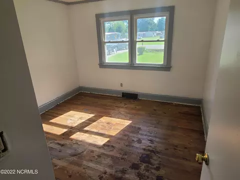 3996 Ferrell Rd, Kinston, NC 28501 photo 11