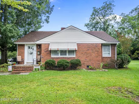 301 Third St, Ayden, NC 28513 photo 1