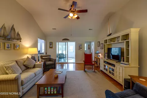 261 Teachs Cove Rd, Bath, NC 27808 photo 9