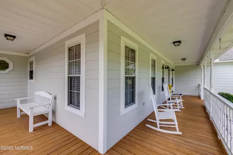 261 Teachs Cove Rd, Bath, NC 27808 photo 6