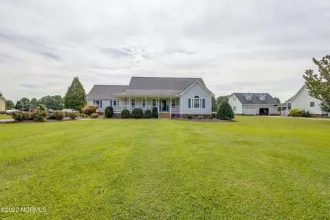 261 Teachs Cove Rd, Bath, NC 27808 photo 4