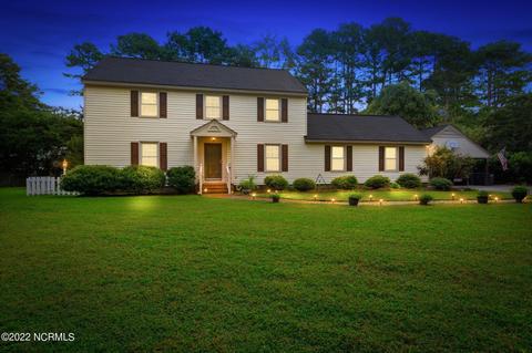 105 Dartmoor Ct, Rocky Mount, NC 27803