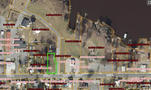 314 W Grubb St, Hertford, NC 27944