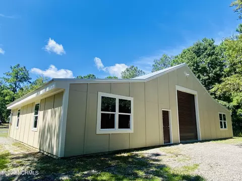104 Machine Gun Rd, Hampstead, NC 28443 photo 29