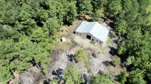 104 Machine Gun Rd, Hampstead, NC 28443 photo 9
