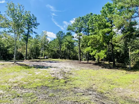 104 Machine Gun Rd, Hampstead, NC 28443 photo 34