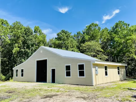 104 Machine Gun Rd, Hampstead, NC 28443 photo 25