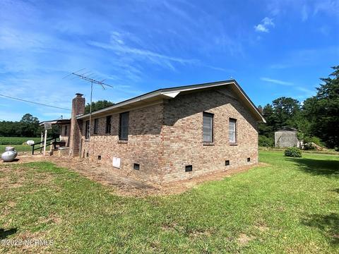 10591 Shiloh Rd, Ivanhoe, NC 28447 photo 3