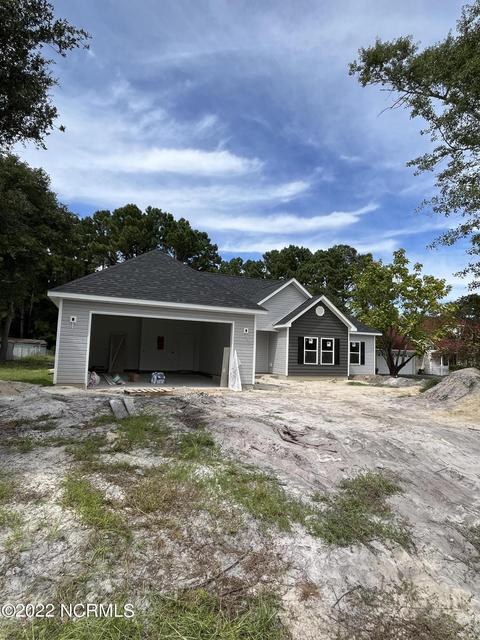 111 Sussex Ln, Hubert, NC 28539 photo 2