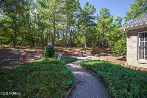 98 Stoneykirk Dr, Pinehurst, NC 28374 photo 51
