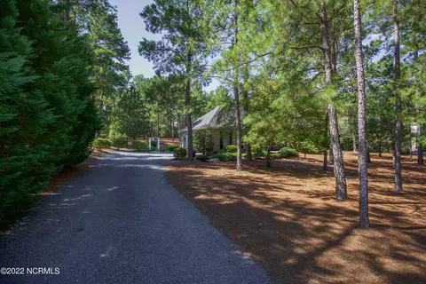 98 Stoneykirk Dr, Pinehurst, NC 28374 photo 61