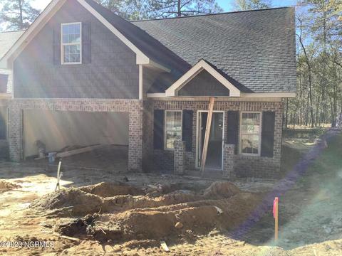 300 Mashie Ct, Pinehurst, NC 28374 photo 1