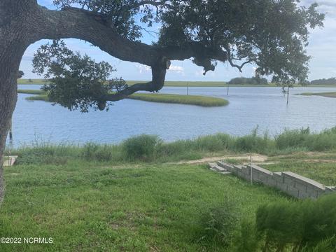 43 S Waterfront Pl, Hampstead, NC 28443 photo 1